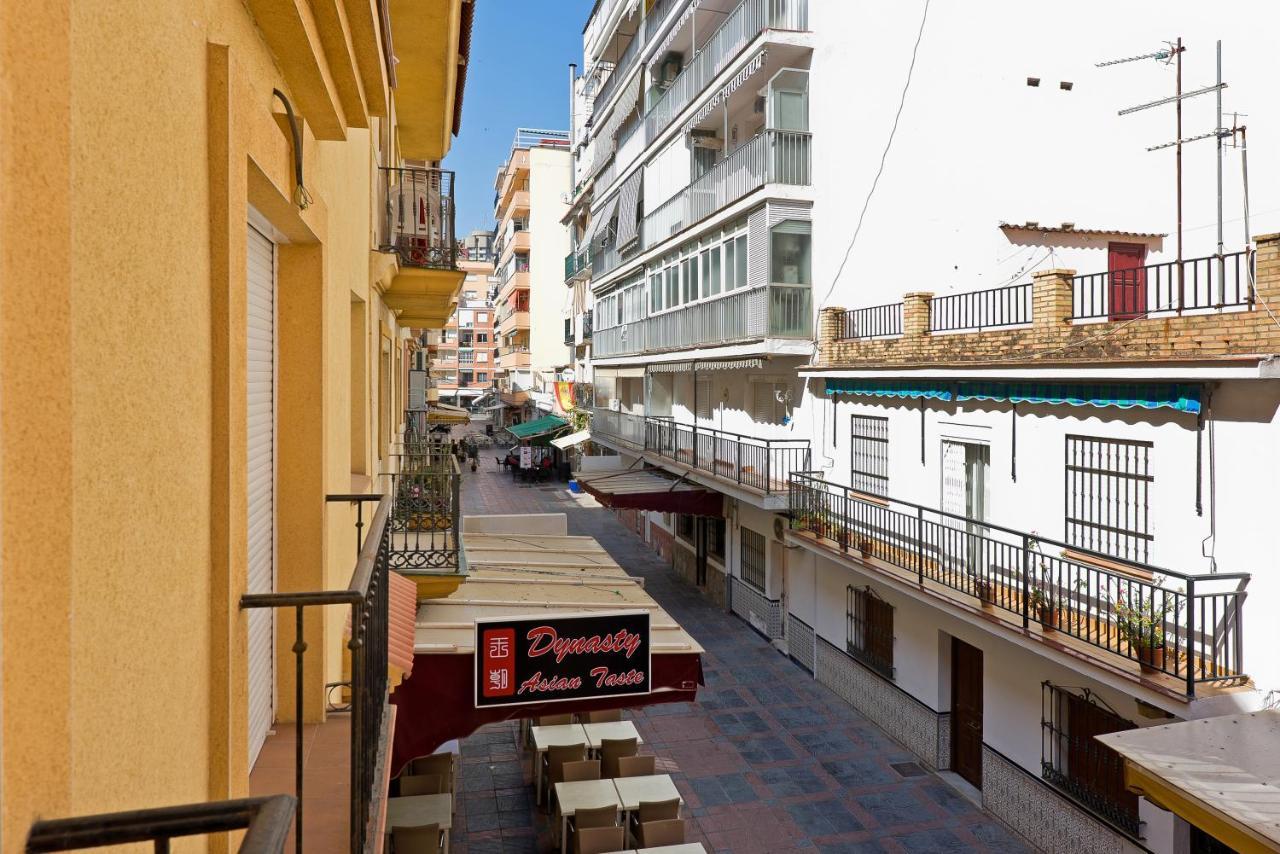 Relaxing Beach Apartment In Fuengirola Parking Exteriér fotografie