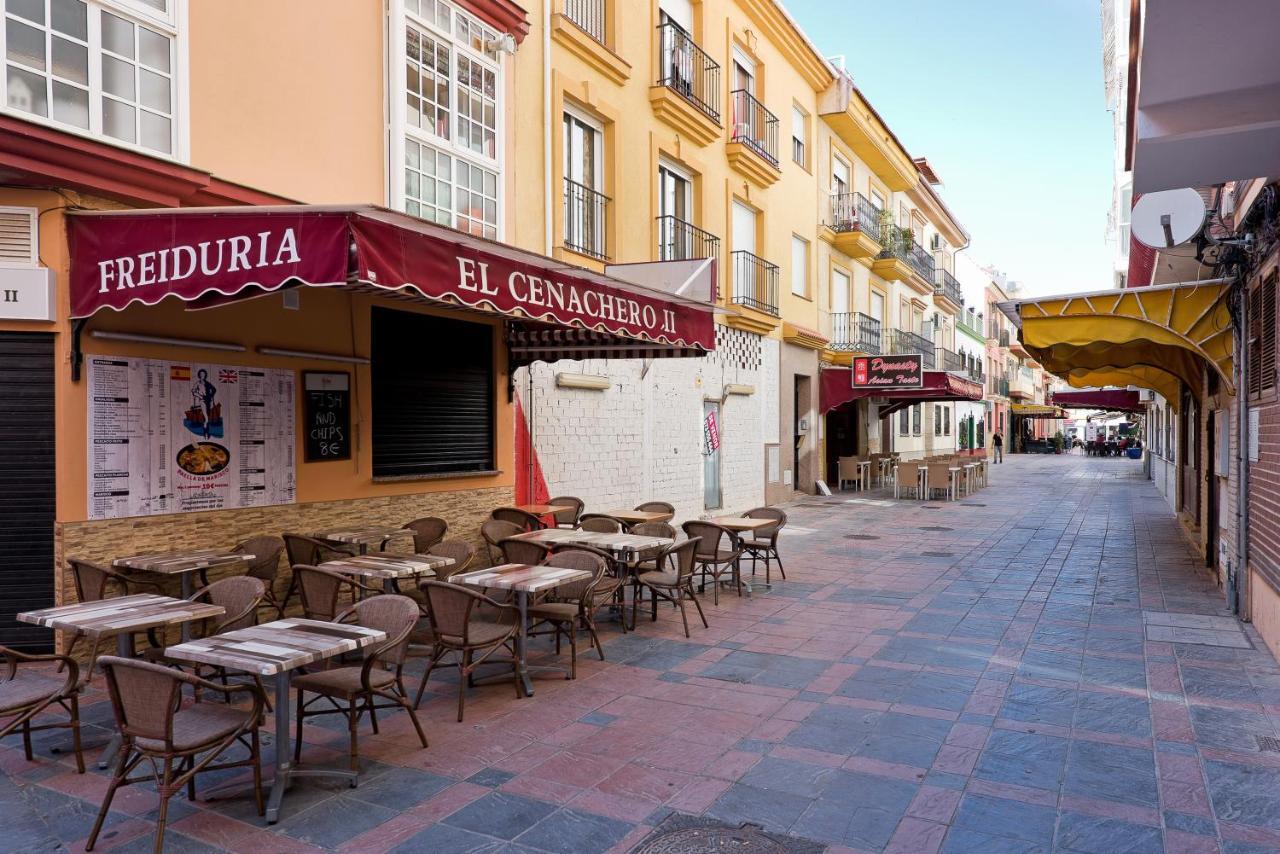 Relaxing Beach Apartment In Fuengirola Parking Exteriér fotografie