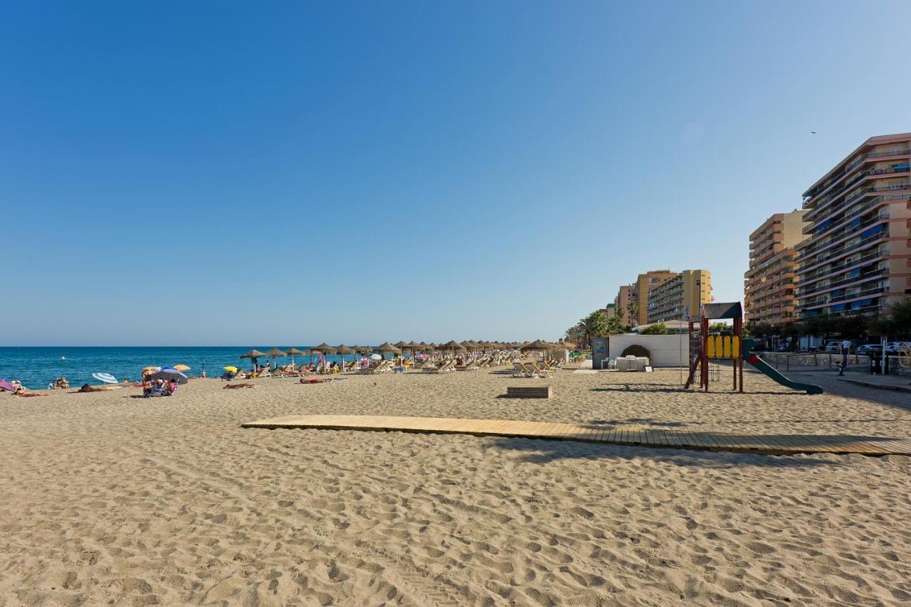 Relaxing Beach Apartment In Fuengirola Parking Exteriér fotografie